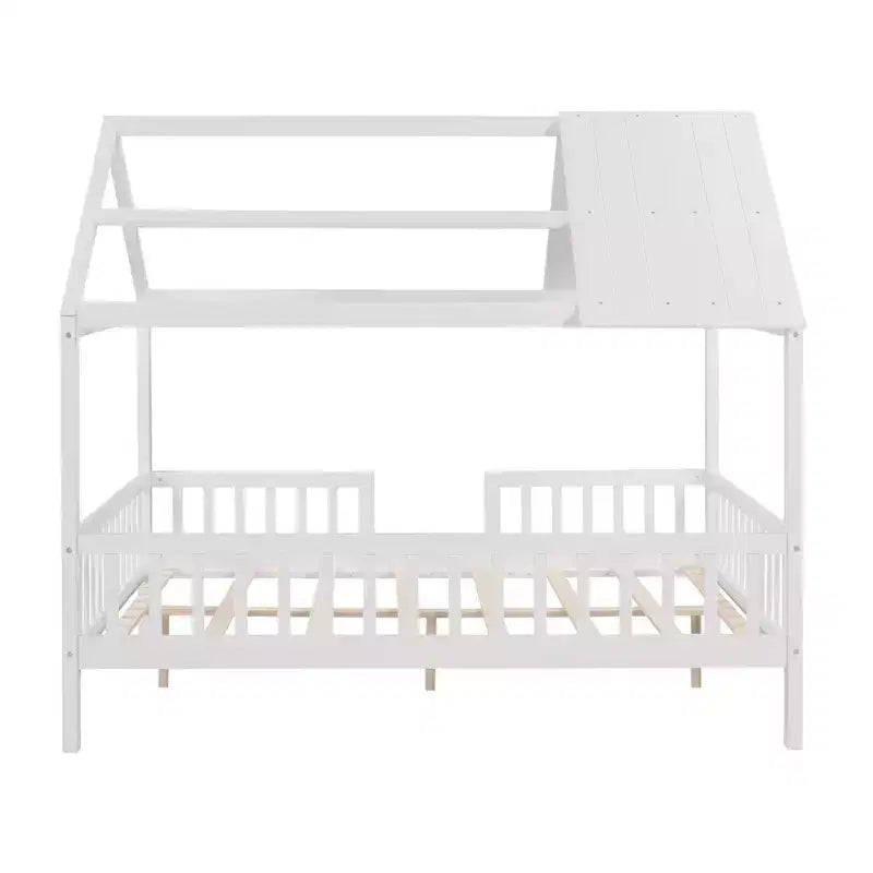 Lit cabane pour chambre d'enfant pleine grandeur avec toit et barrière