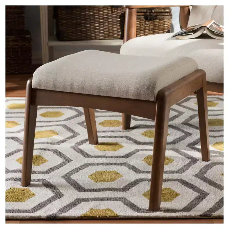 Repose-pieds capitonné en tissu avec placage bois de style médiéval et moderne